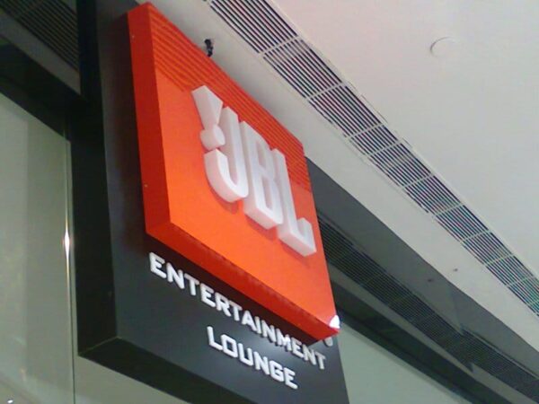 3D LED Acrylic Boards – Different Types of Glow Sign Boards to Choose From - Image 3