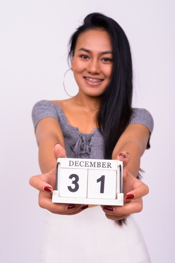 Desk Calender - Image 3