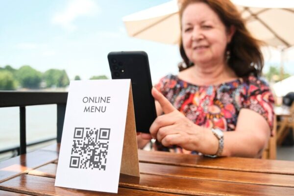 Qr Stand - Image 3